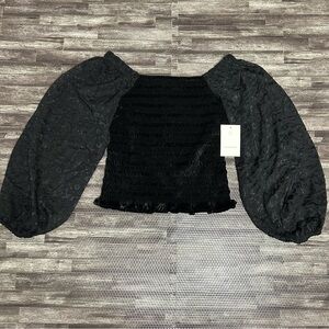 Calligraphie Women’s Black Ribbed Top Fitted With Puffed Blouse Sleeves. Size M